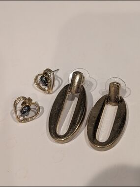 Gold Tone Oval Drop Earrings and Heart Stud Set